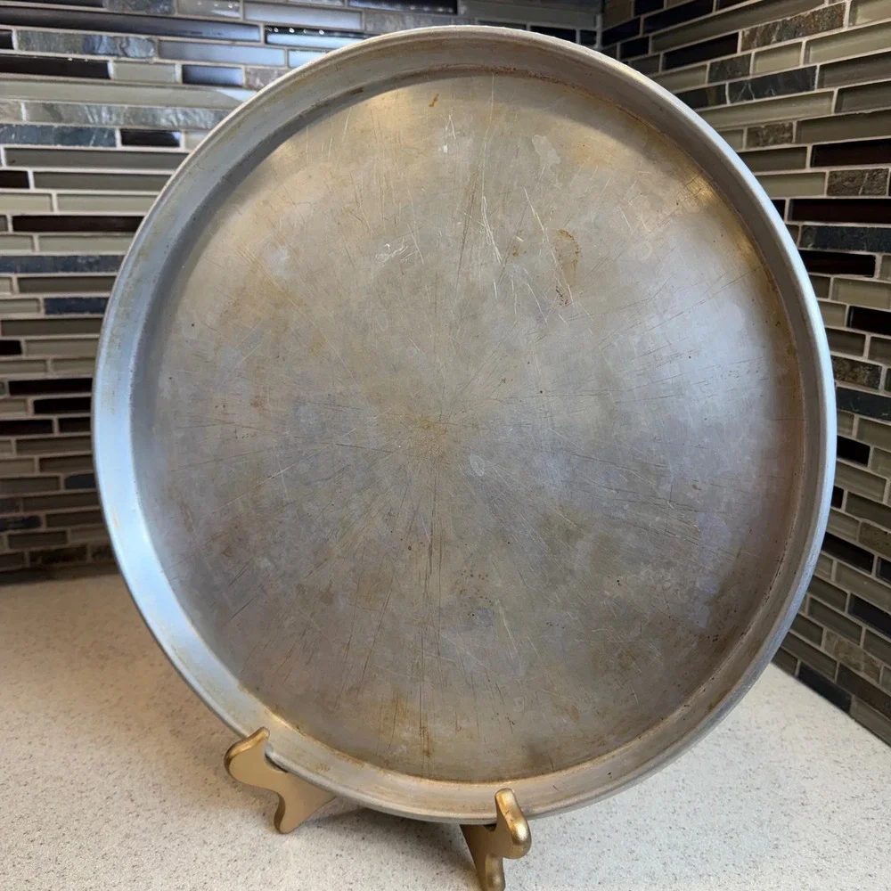 Vintage Wear-Ever No. 2774 Aluminum Pizza Pan 14